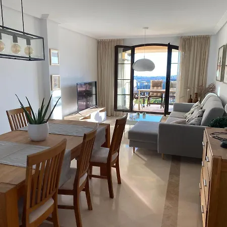 Apartamento Huge Rooftop Solarium With View - 3 *