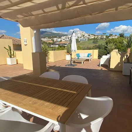 Huge Rooftop Solarium With View - 3 Appartement Benahavís